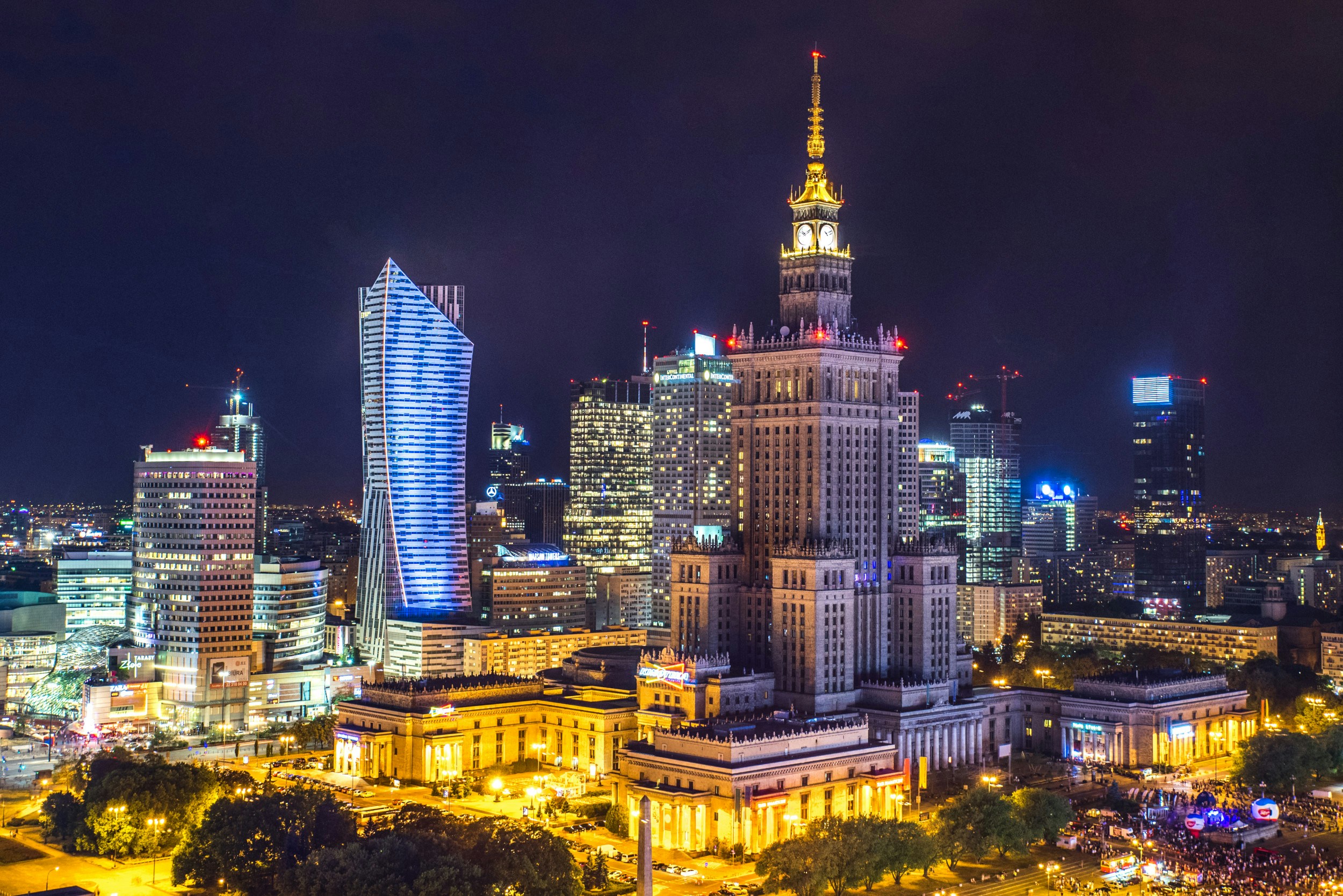 A Panoramic view of beautifull Warsaw during weekend night