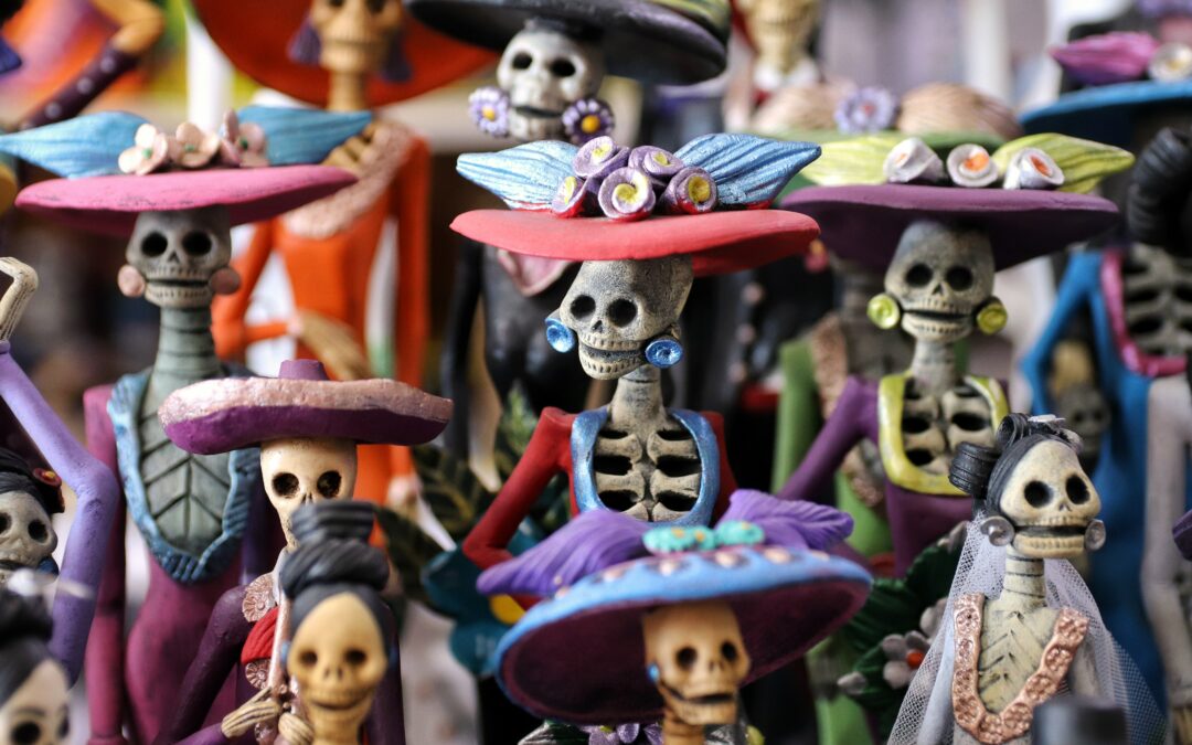 Mexican Figurines for el Dia de los muertos