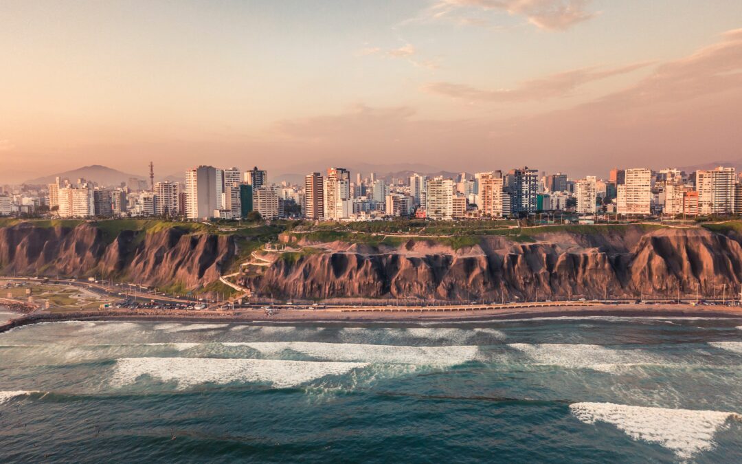 Picture of Lima in Peru and its buildings overlooking the beach